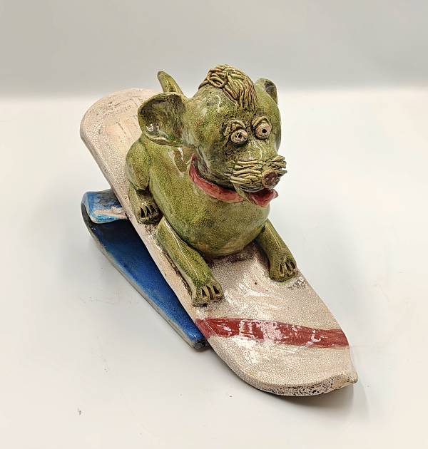 - a Ceramic by Heather Hunt, measuring 22 x 30 cm (H x W) £120